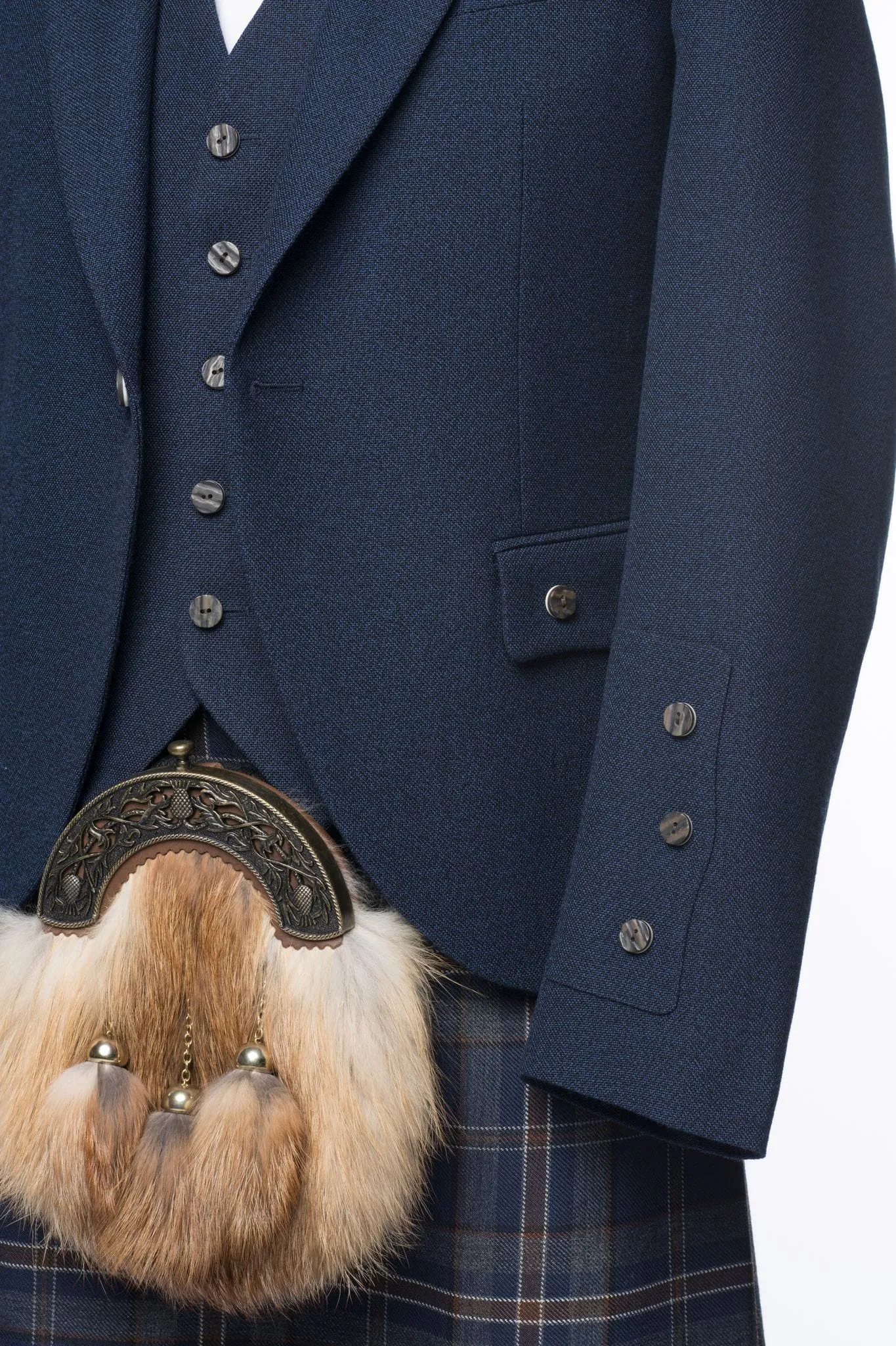 Arran Navy Tweed Kilt Outfit