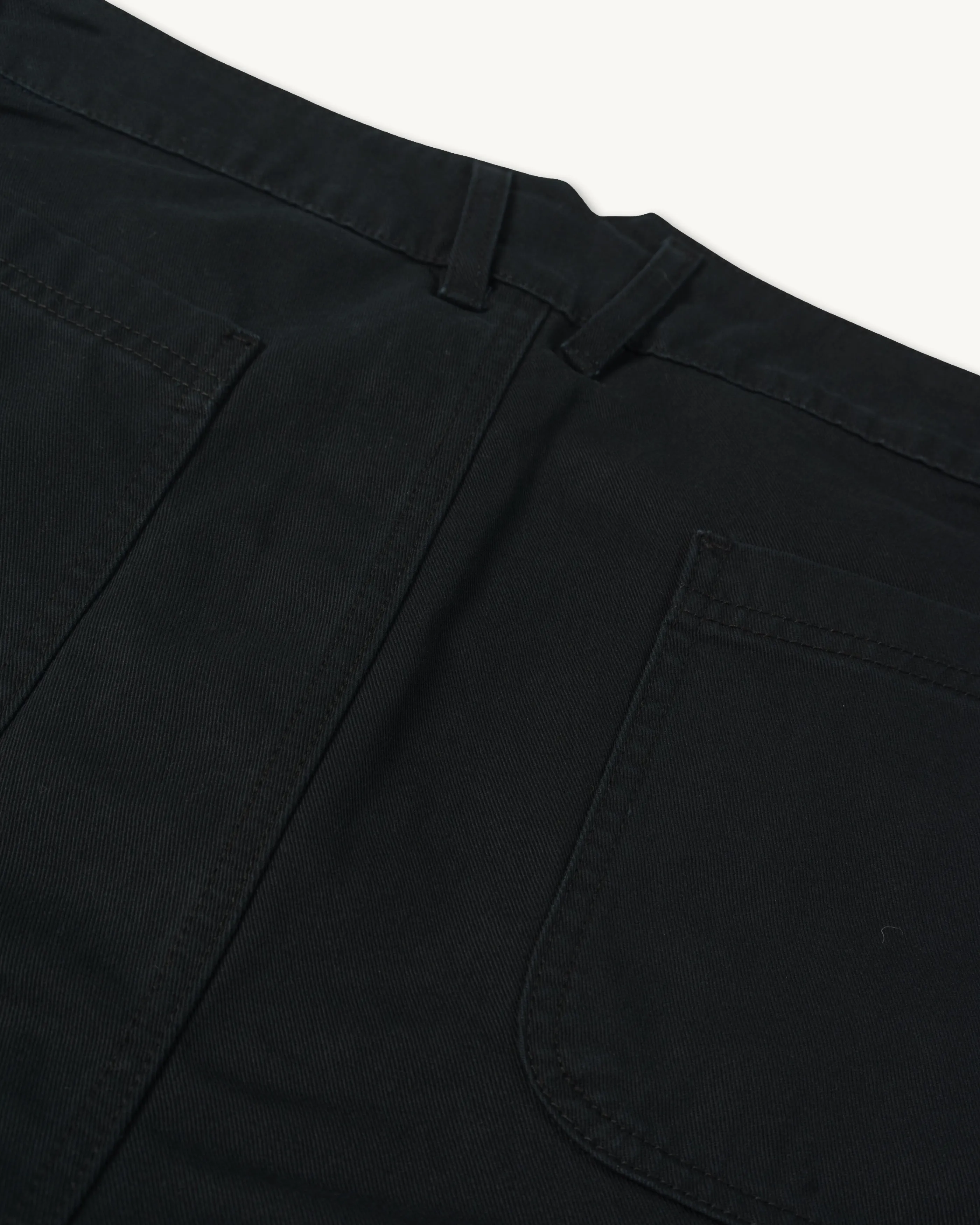 Courier Short in Chino Twill