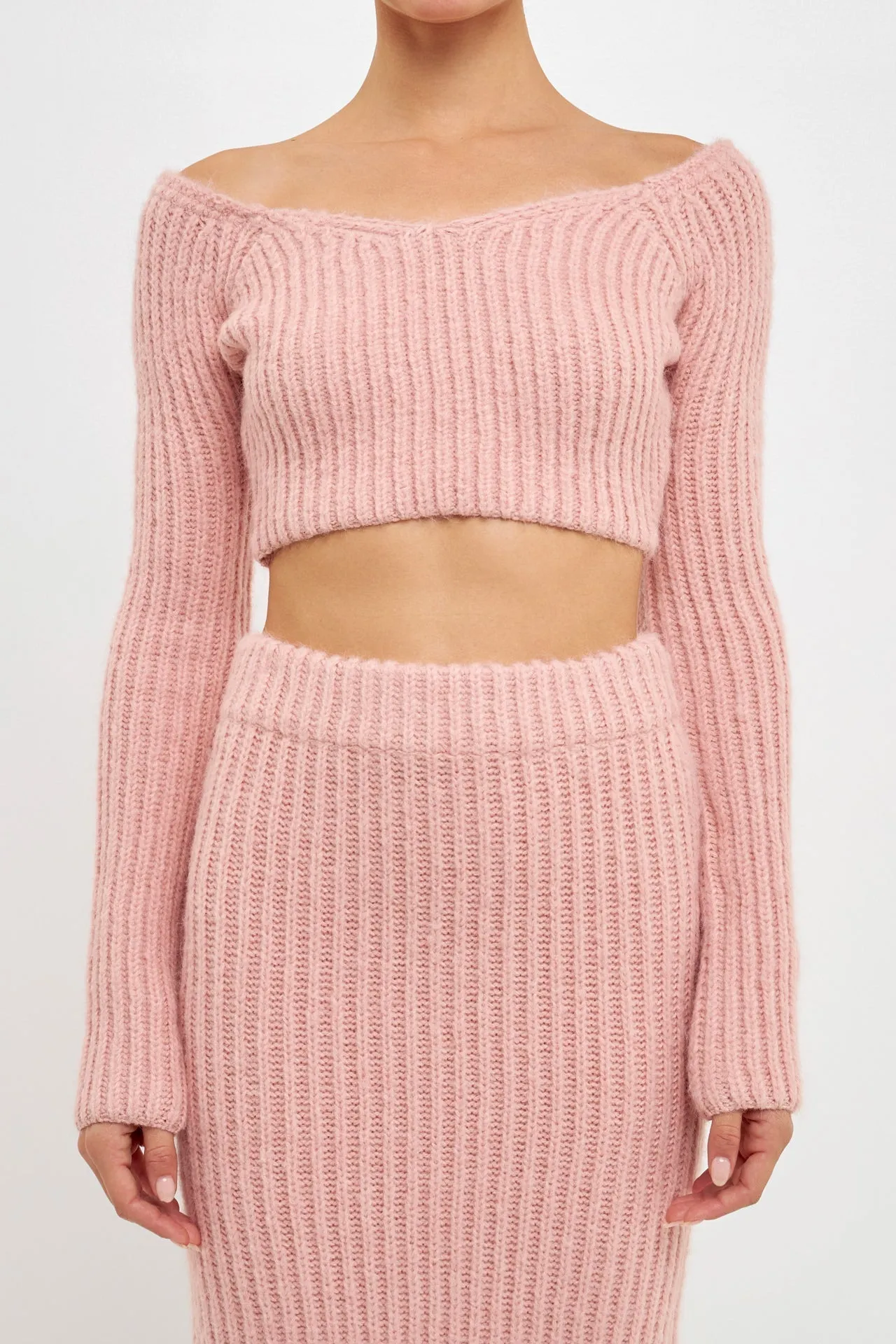 Endless Rose - Women's Cropped Long Sleeve Sweater